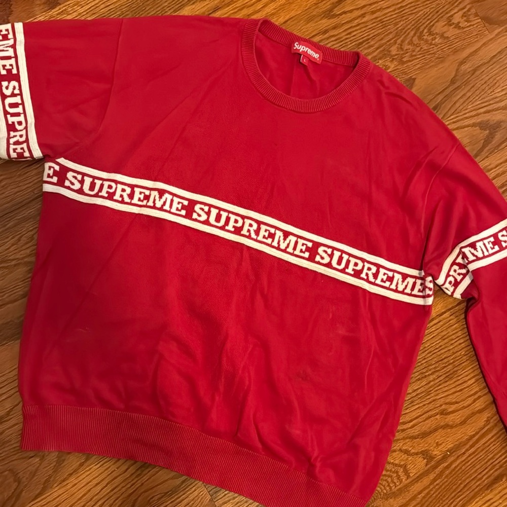 Supreme Sweater